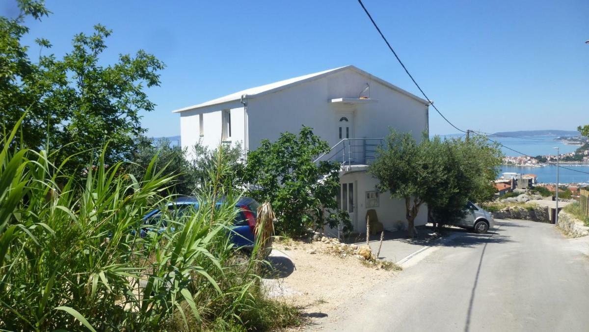 Sea View Apartments Подстрана Экстерьер фото